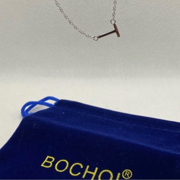 BOCHOI Sideways Initial Side Pendant Chain - Picture 3 of 3